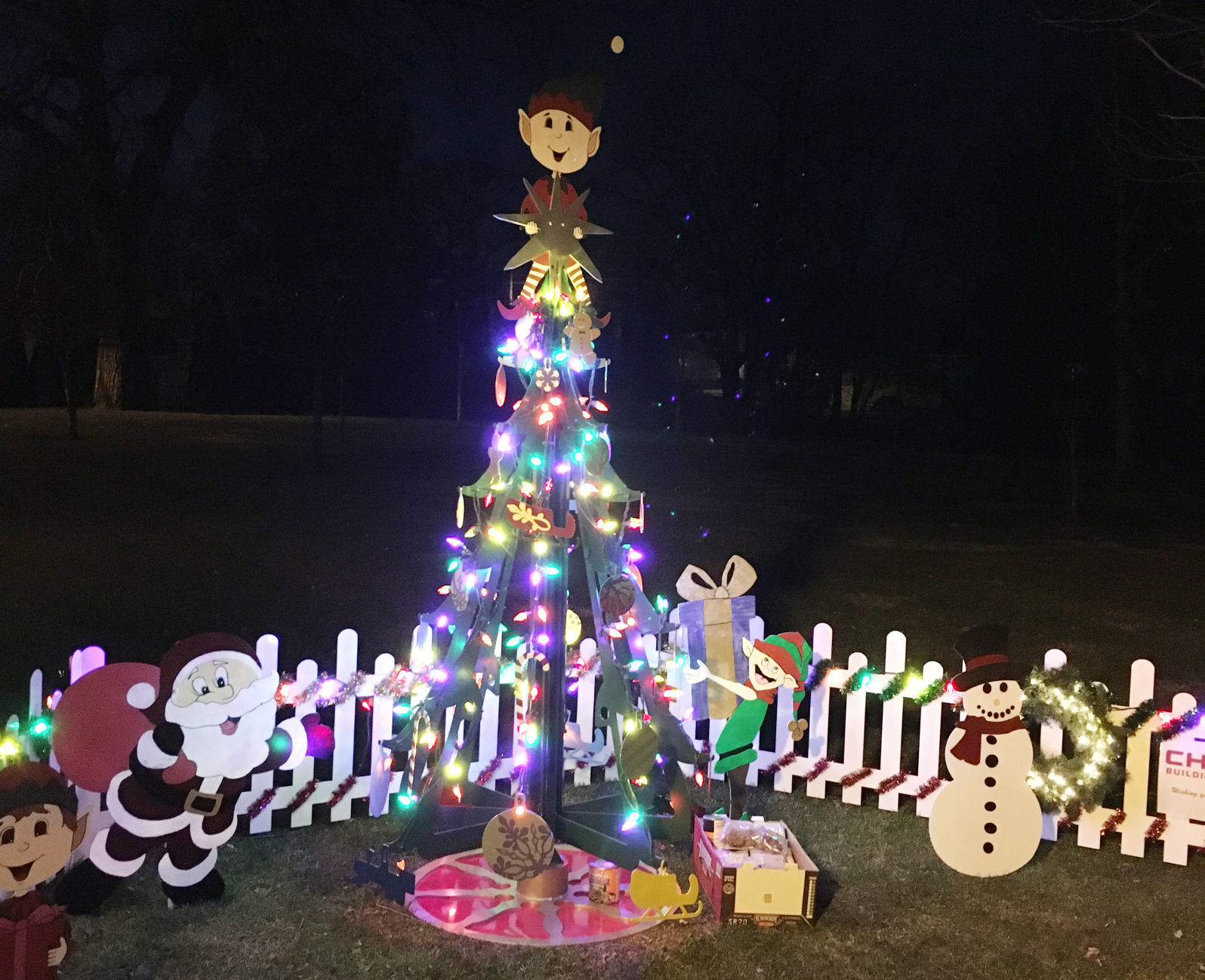 Holiday Tree Trail set for Saturday